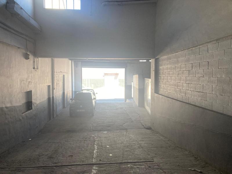 To Let Commercial Property for Rent in North End Eastern Cape